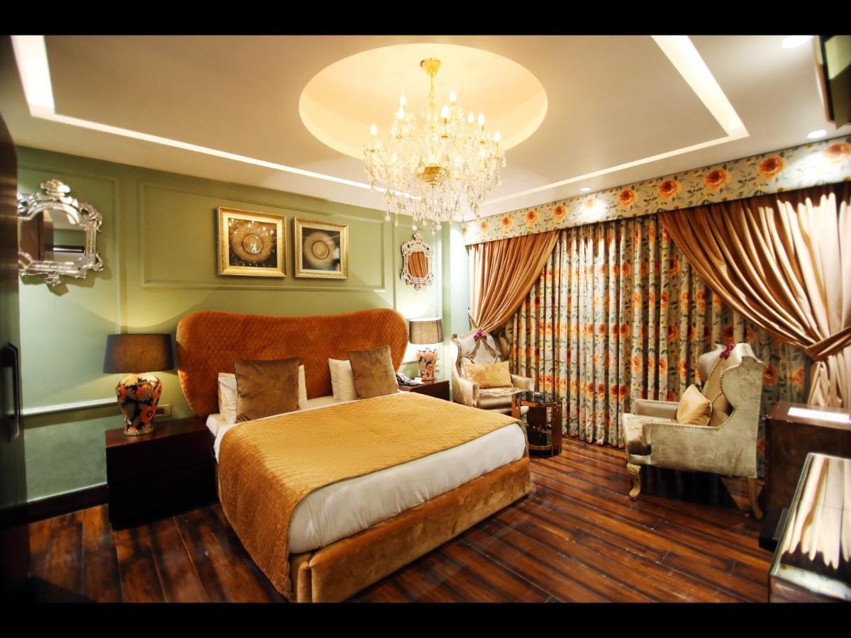 ไอวี่ เฮาส์ Bed & Breakfast เดลี ภายนอก รูปภาพ